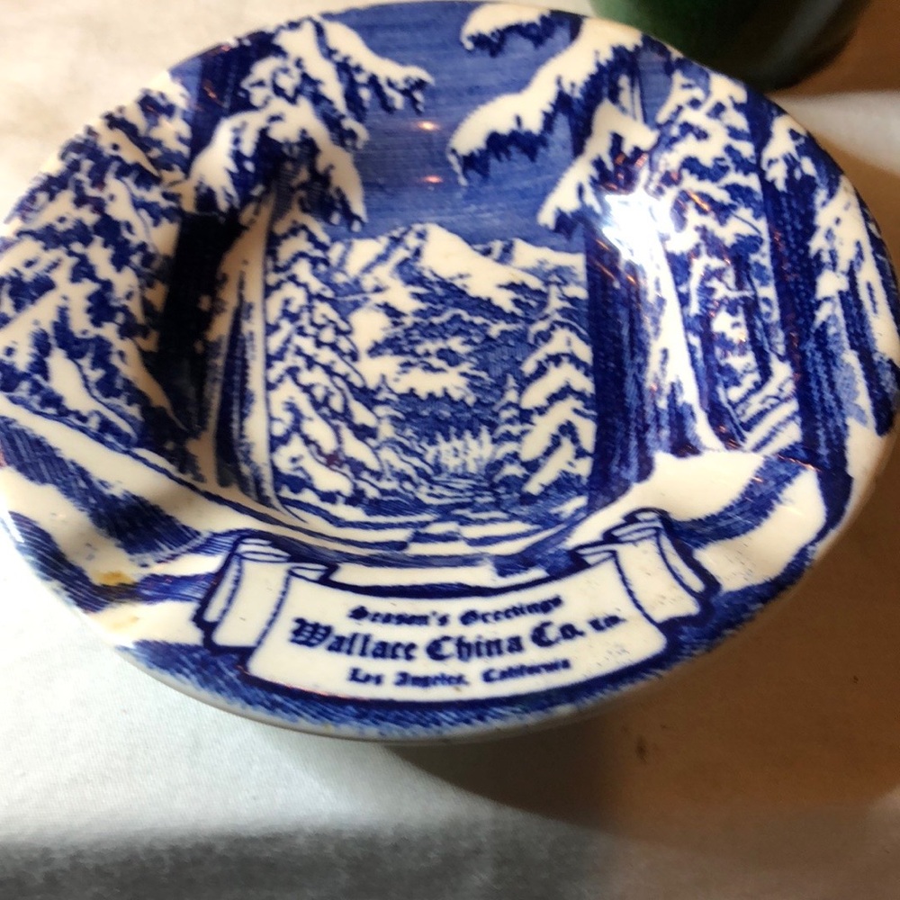 VINTAGE WALLACE WARE ASHTRAY. - Picture 5 of 9